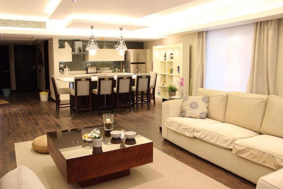 עיין סוחנה Porto Sokhna Pyramids Apartments Powered By Amer-Group Family Only מראה חיצוני תמונה