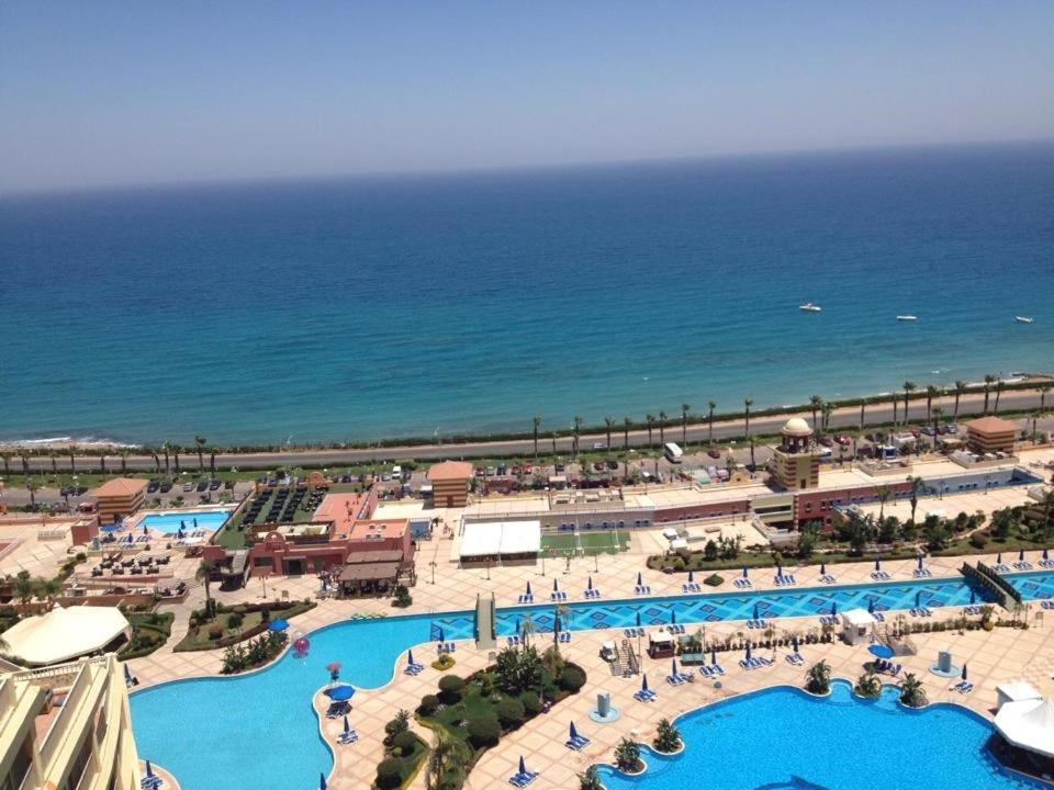 עיין סוחנה Porto Sokhna Pyramids Apartments Powered By Amer-Group Family Only מראה חיצוני תמונה