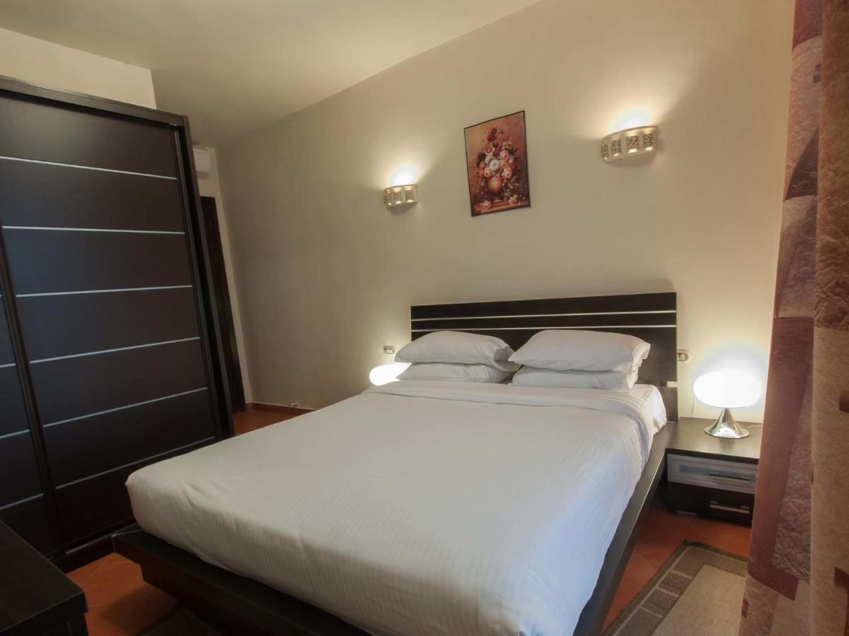עיין סוחנה Porto Sokhna Pyramids Apartments Powered By Amer-Group Family Only מראה חיצוני תמונה