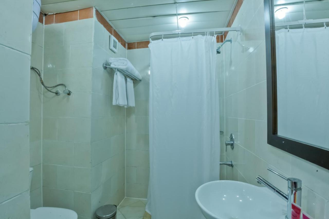 עיין סוחנה Porto Sokhna Pyramids Apartments Powered By Amer-Group Family Only מראה חיצוני תמונה